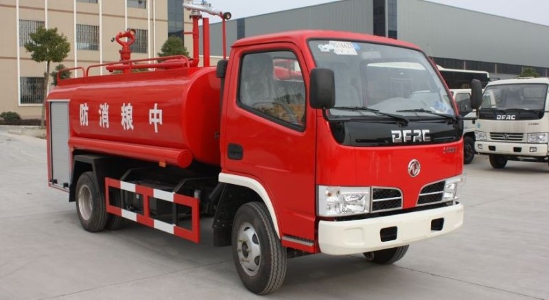 東風(fēng)福瑞卡4噸消防灑水車(chē)
